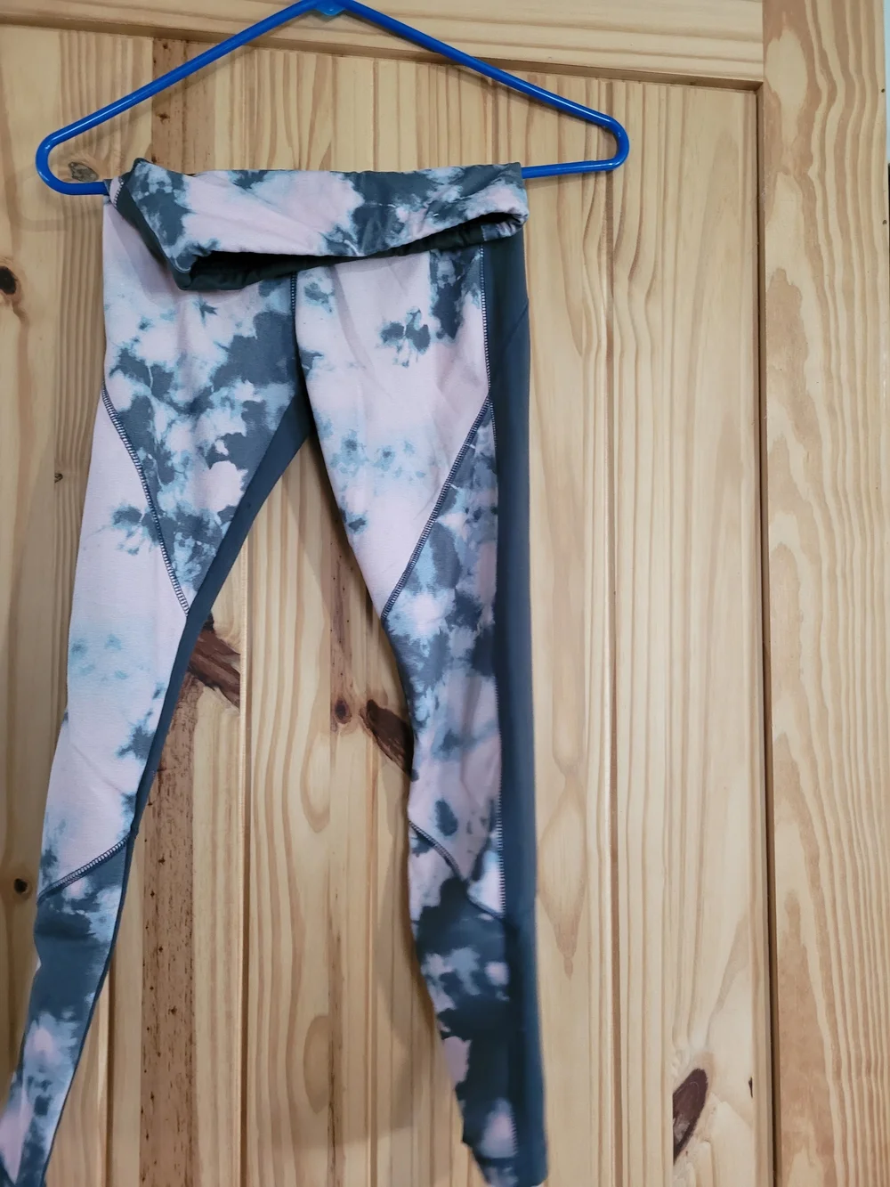 Justice Tie-Dye Leggings in Pink and Gray